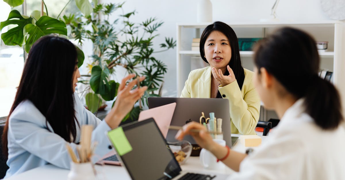 天运娱乐,注册|企业在网络营销中应如何保持客户关系。